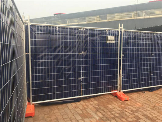 Acoustical Noise Barrier For Temporary Fence Panel In Construction Site