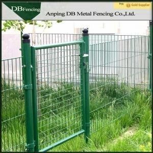 Green Galvanized Wire Mesh Face Gate , Welded Wire Mesh Fencing Panels