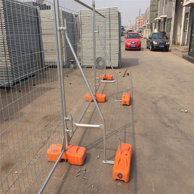 Australia standard temporary fencing panels and plastic/concrete feet