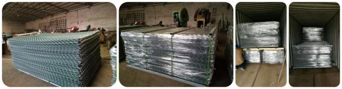 Low Carbon Steel Wire Chain Link Fence With PVC / HDPE Slats High Strength