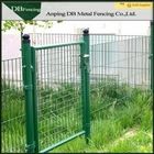 Green Galvanized Wire Mesh Face Gate , Welded Wire Mesh Fencing Panels