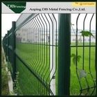 PVC Coated Curved Metal Wire Mesh Fence With Peach Post Easily Assembled