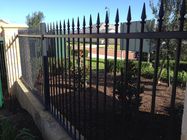 2.1x2.4m Spear Top Steel Picket Fence For School Factory Railway Boundary