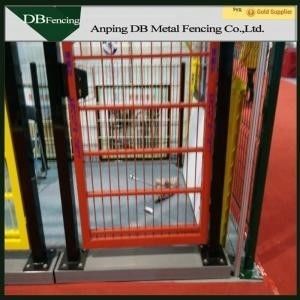 Curved Heavy Duty Welded Wire Fence For Airports / Terminals Security Easy Install